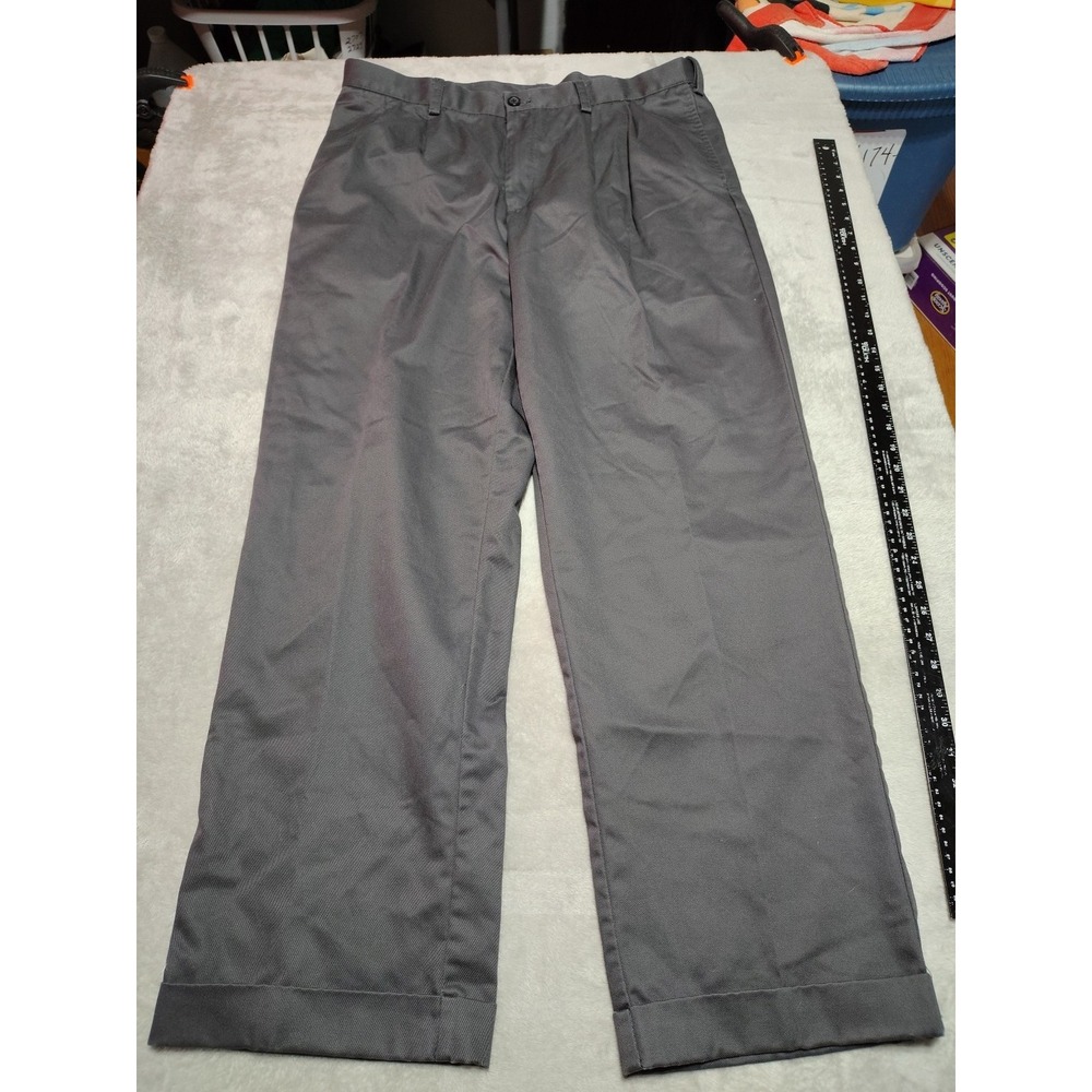 IZOD Khaki Pants Men 38/32 Dark Gray Cotton Preppy College Pleated Cuffed Work